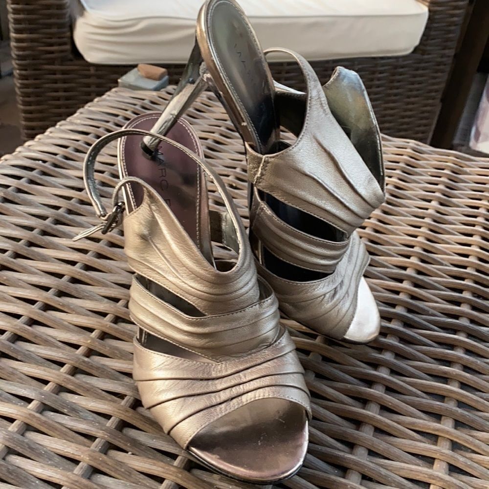 𝅺Marc Fisher Pewter High Heeled Sandals, Sz 8 1/2
